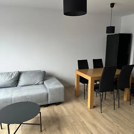 Mariacka- Blisko Centrum-nowy Apartament