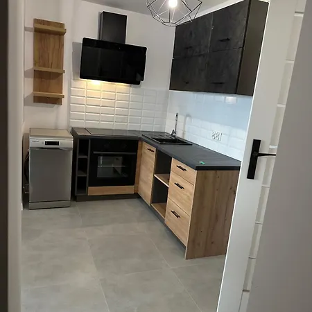 Mariacka- Blisko Centrum-nowy Apartament *