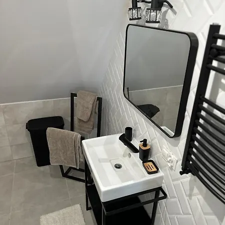 Apartament Mariacka- Blisko Centrum-nowy